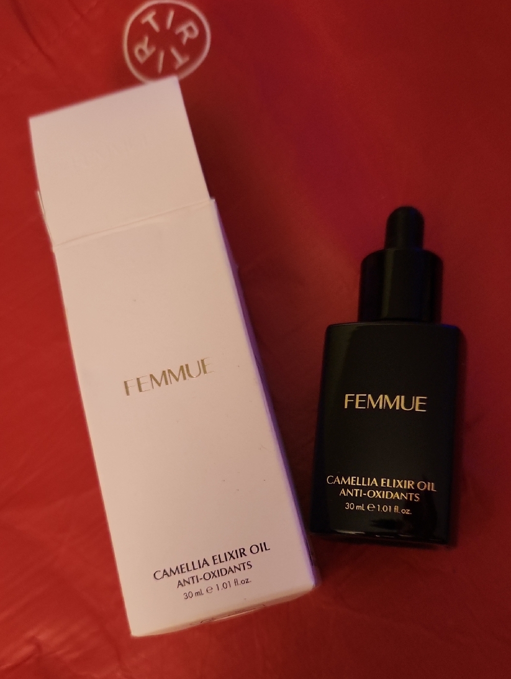 Femmue Camellia Elixir Oil - Black Bottle